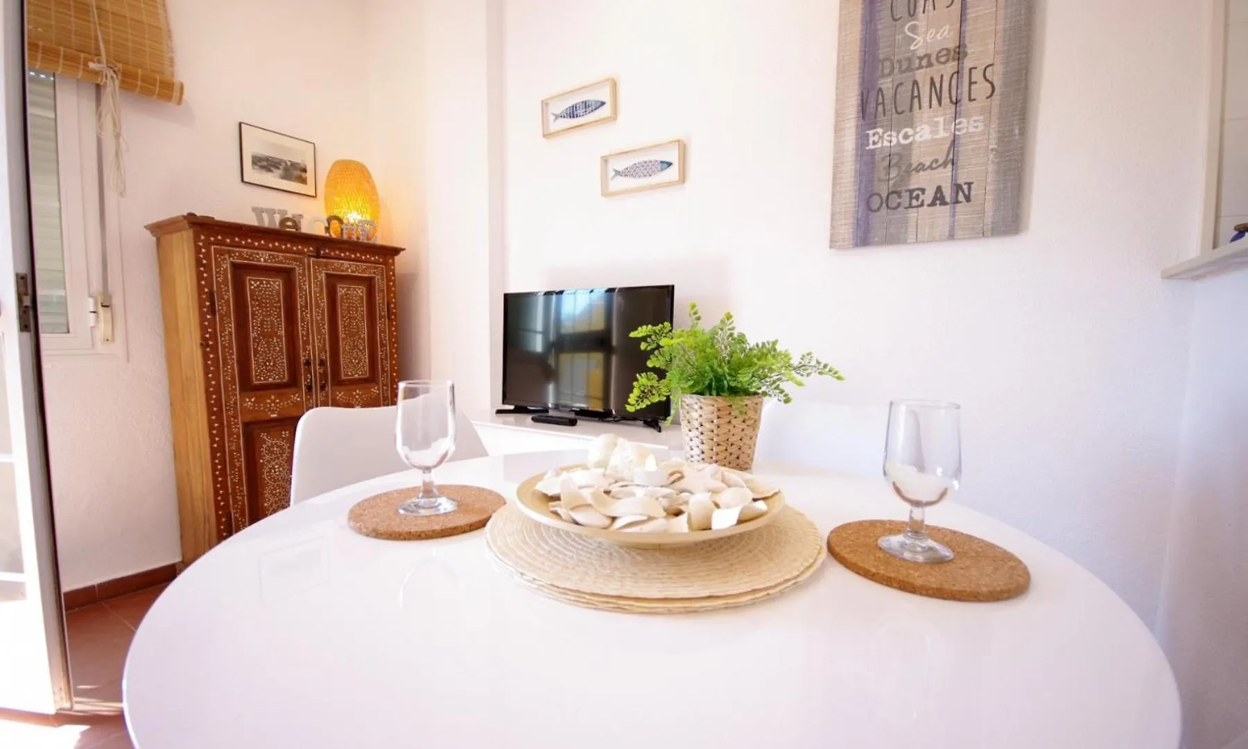 Livingtarifa Aloha Apartment